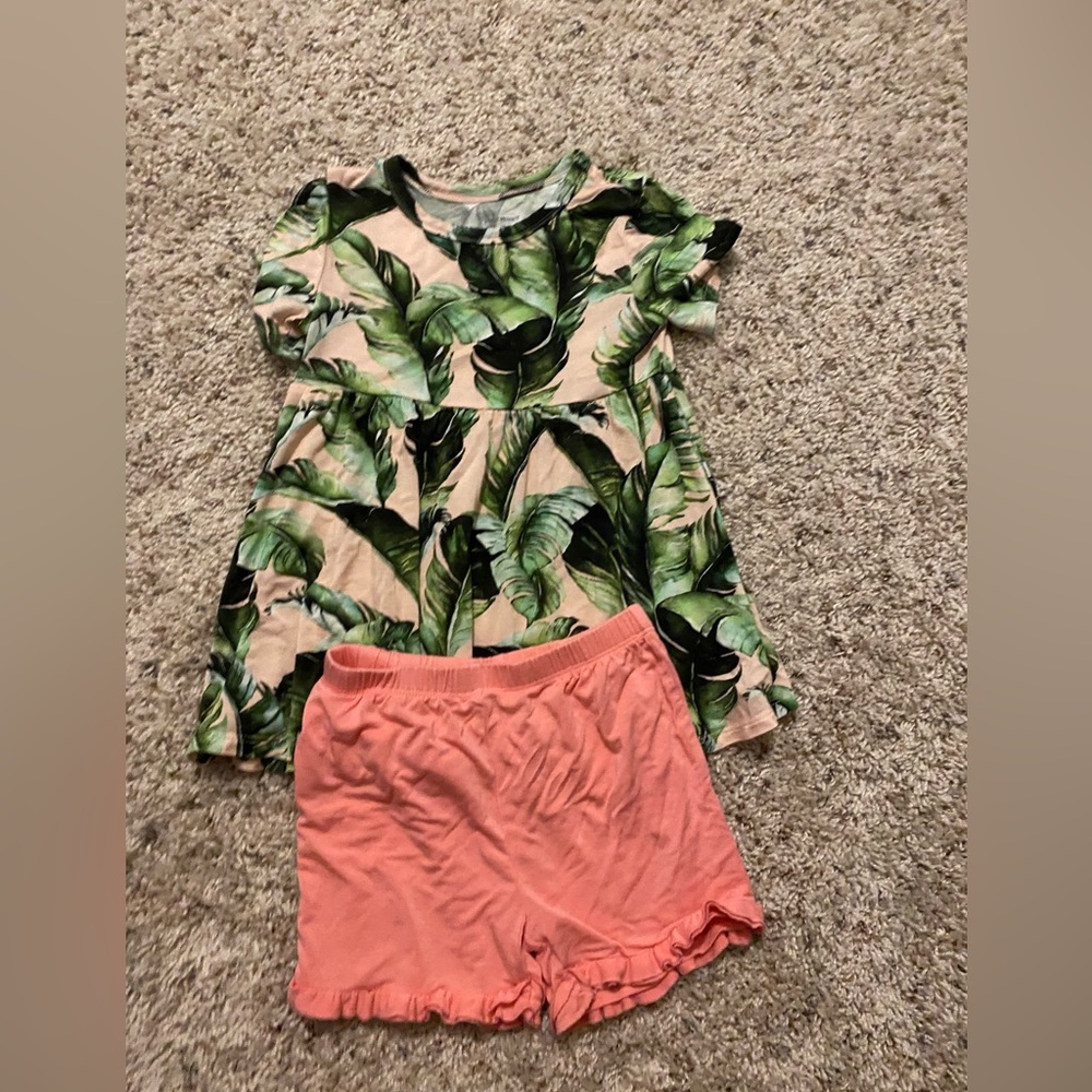 Posh Peanut Tiffany two piece short set